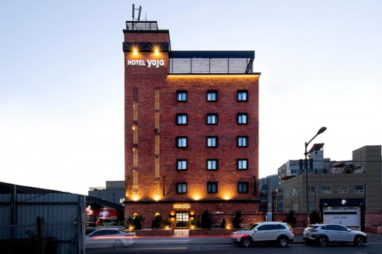 Hotel Yaja Gimhae Ngoại thất bức ảnh