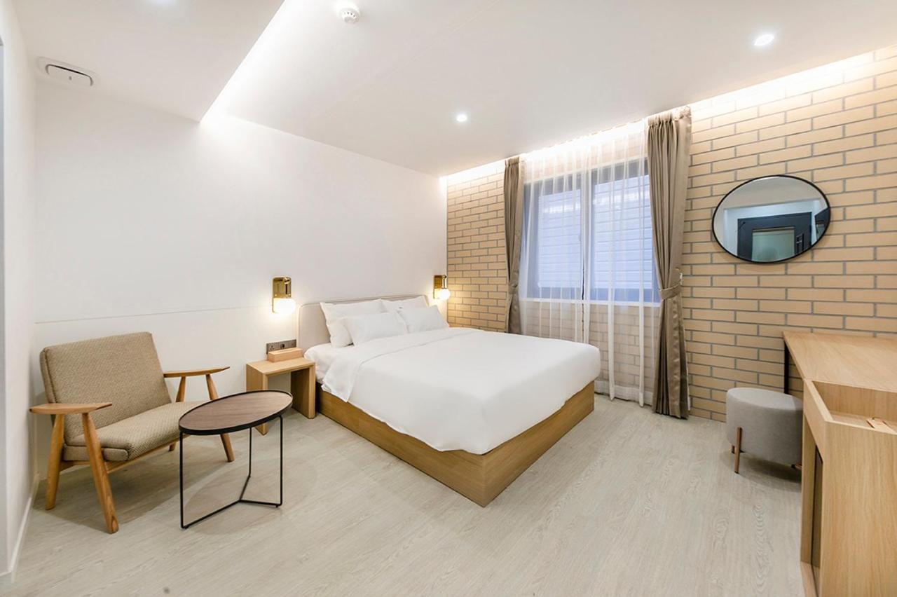 Hotel Yaja Gimhae Ngoại thất bức ảnh