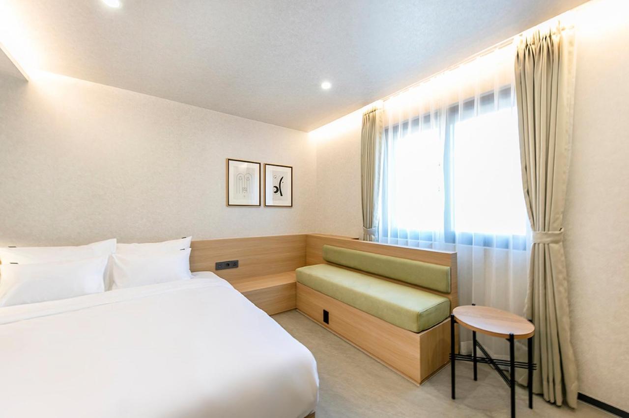 Hotel Yaja Gimhae Ngoại thất bức ảnh