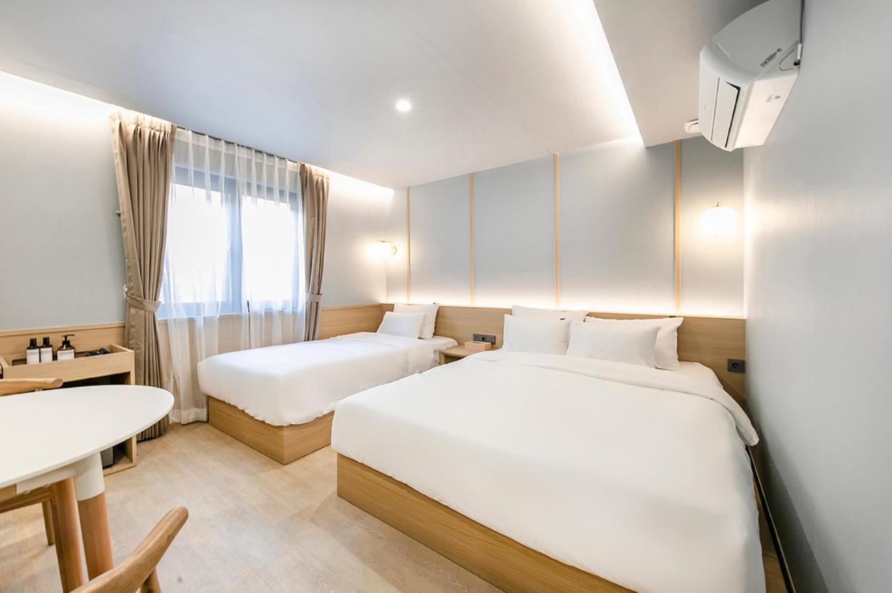 Hotel Yaja Gimhae Ngoại thất bức ảnh