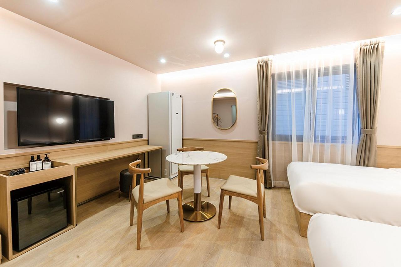 Hotel Yaja Gimhae Ngoại thất bức ảnh