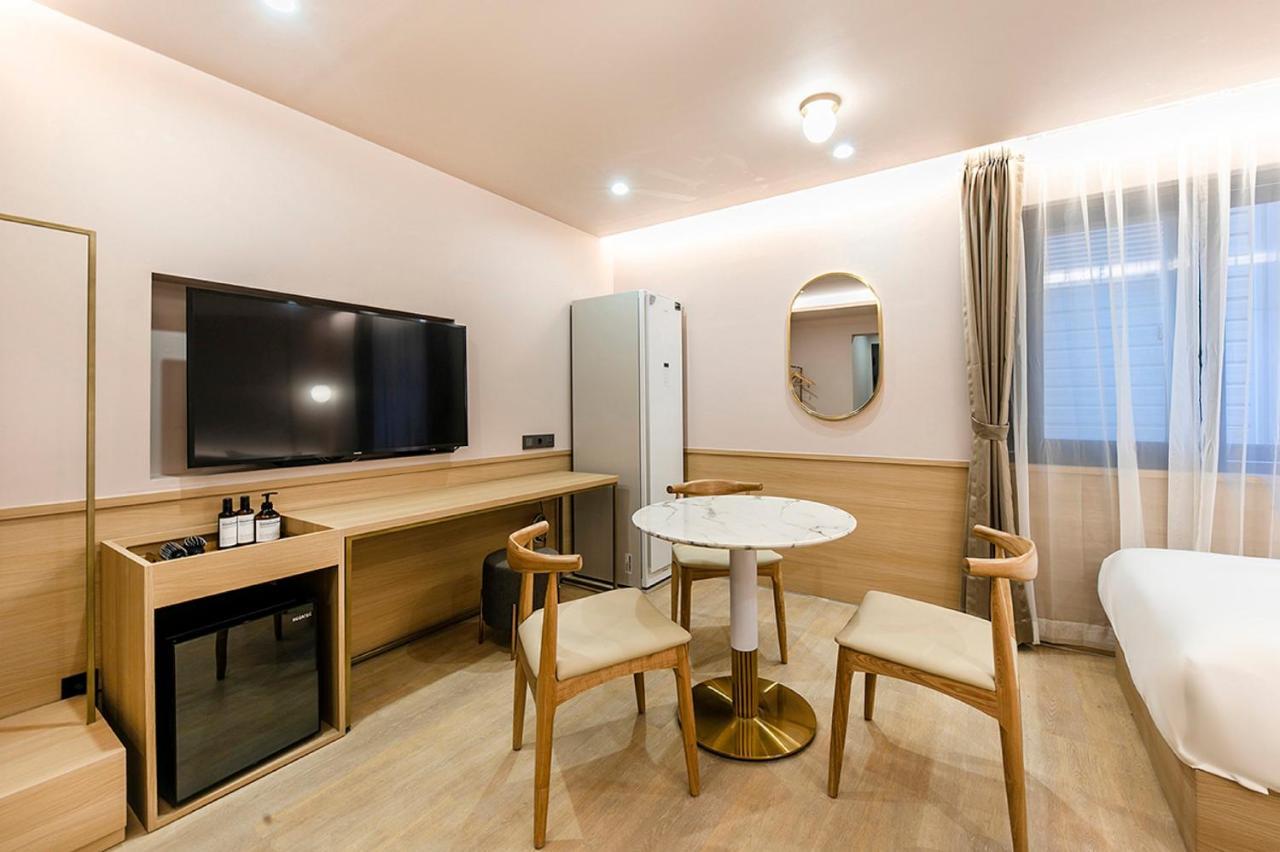 Hotel Yaja Gimhae Ngoại thất bức ảnh