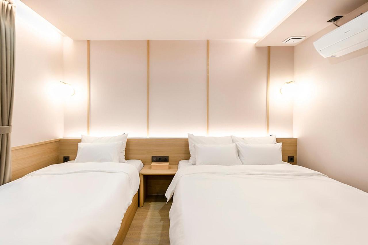 Hotel Yaja Gimhae Ngoại thất bức ảnh