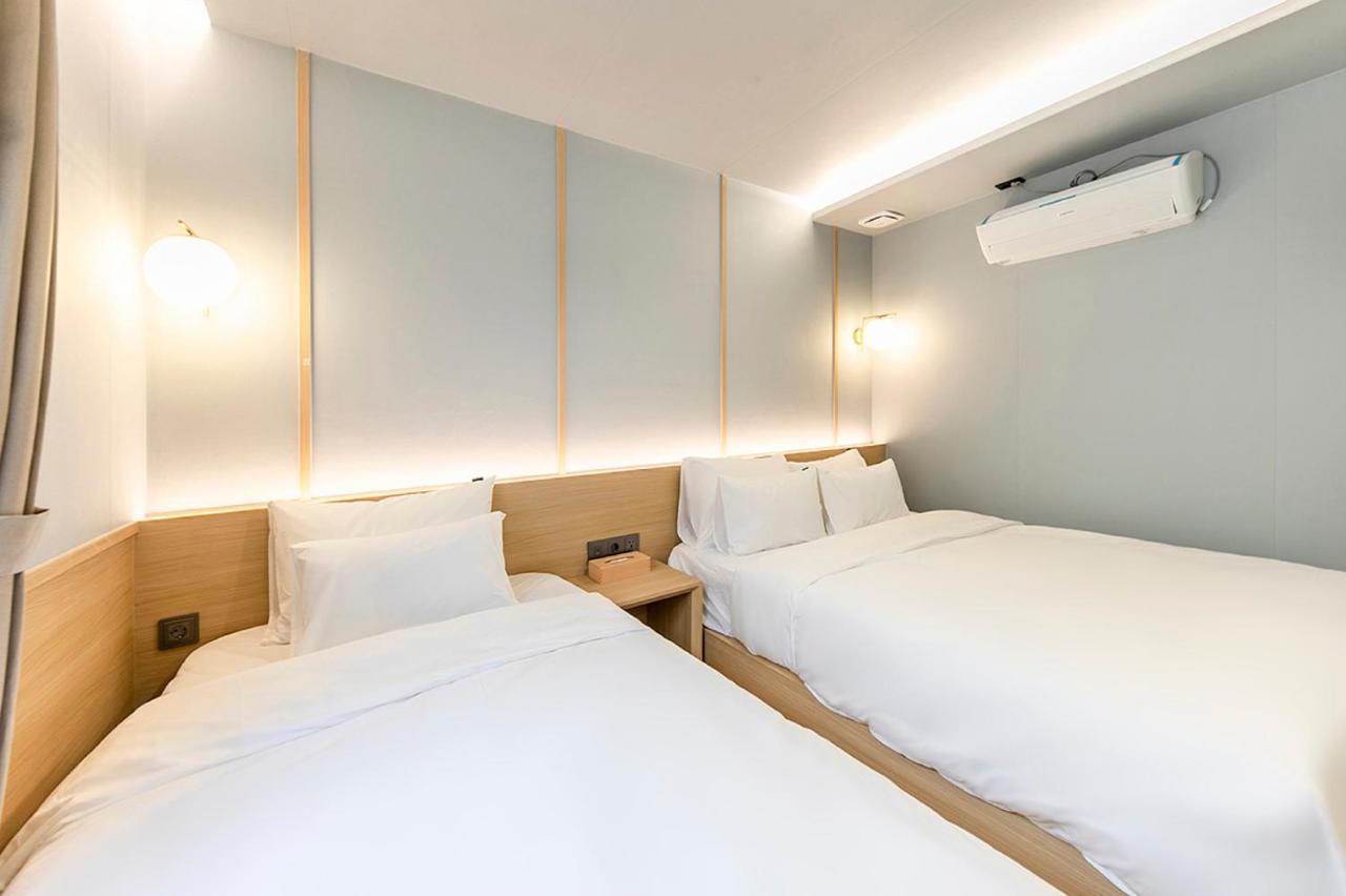 Hotel Yaja Gimhae Ngoại thất bức ảnh