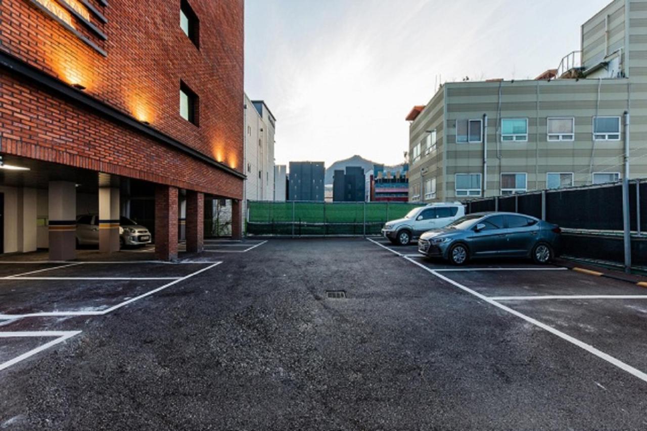 Hotel Yaja Gimhae Ngoại thất bức ảnh