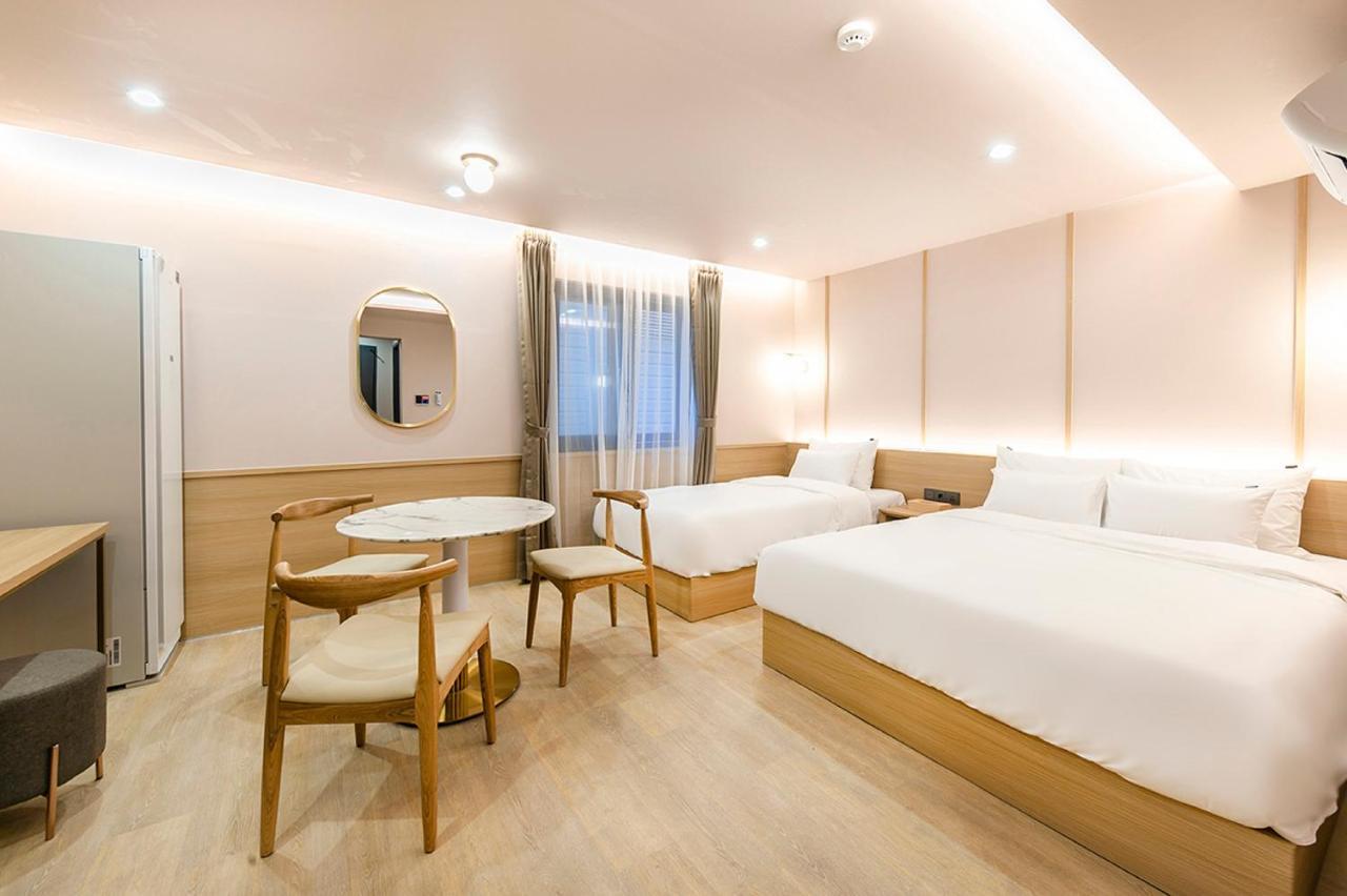 Hotel Yaja Gimhae Ngoại thất bức ảnh